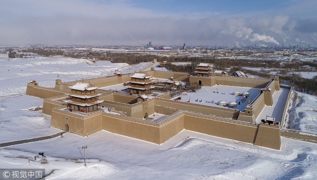 大雪后的嘉峪关长城 第9张